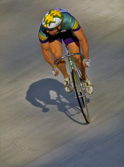 期待未来更 期待未来更