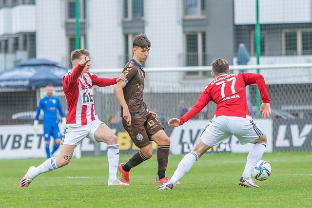 下坚实的心 下坚实的心